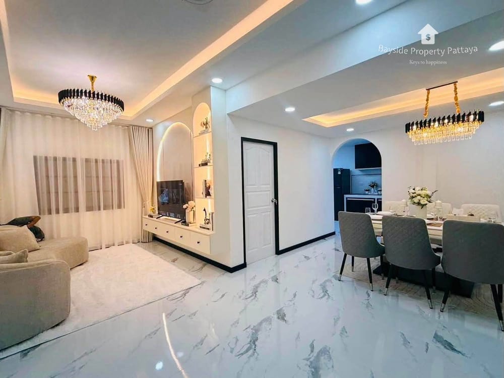 3-Bedroom Pet-Friendly House with Air Conditioning for Sale in Nong Pla Lai, Pattaya 20