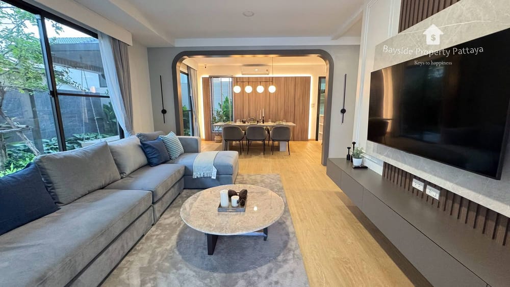 Продается 4-к. вилла, 350м², в ЖК «Nong Pla Lai», Паттайя 3