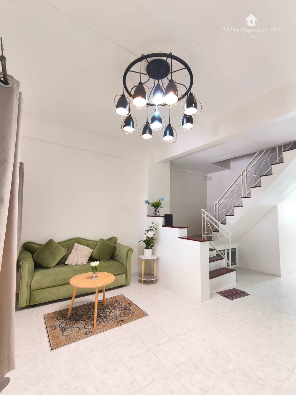 2-bedroom-townhouse-for-rent-in-east-pattaya-with-air-conditioning-bpp-426 2
