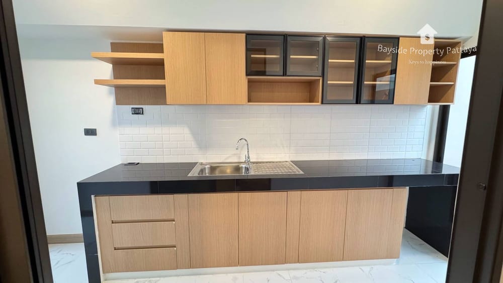 Spacious 4-Bedroom House with 24/7 Security in Nong Pla Lai, Pattaya 19