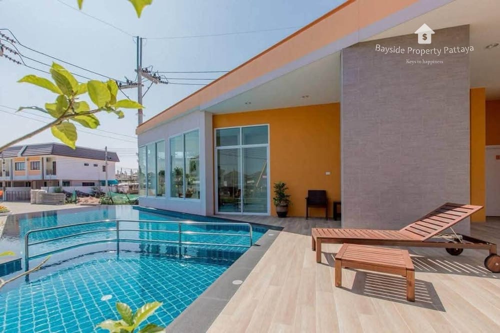 Modernes Reihenhaus mit 3 Schlafzimmern in Ost-Pattaya zu verkaufen – Klimatisiert 14