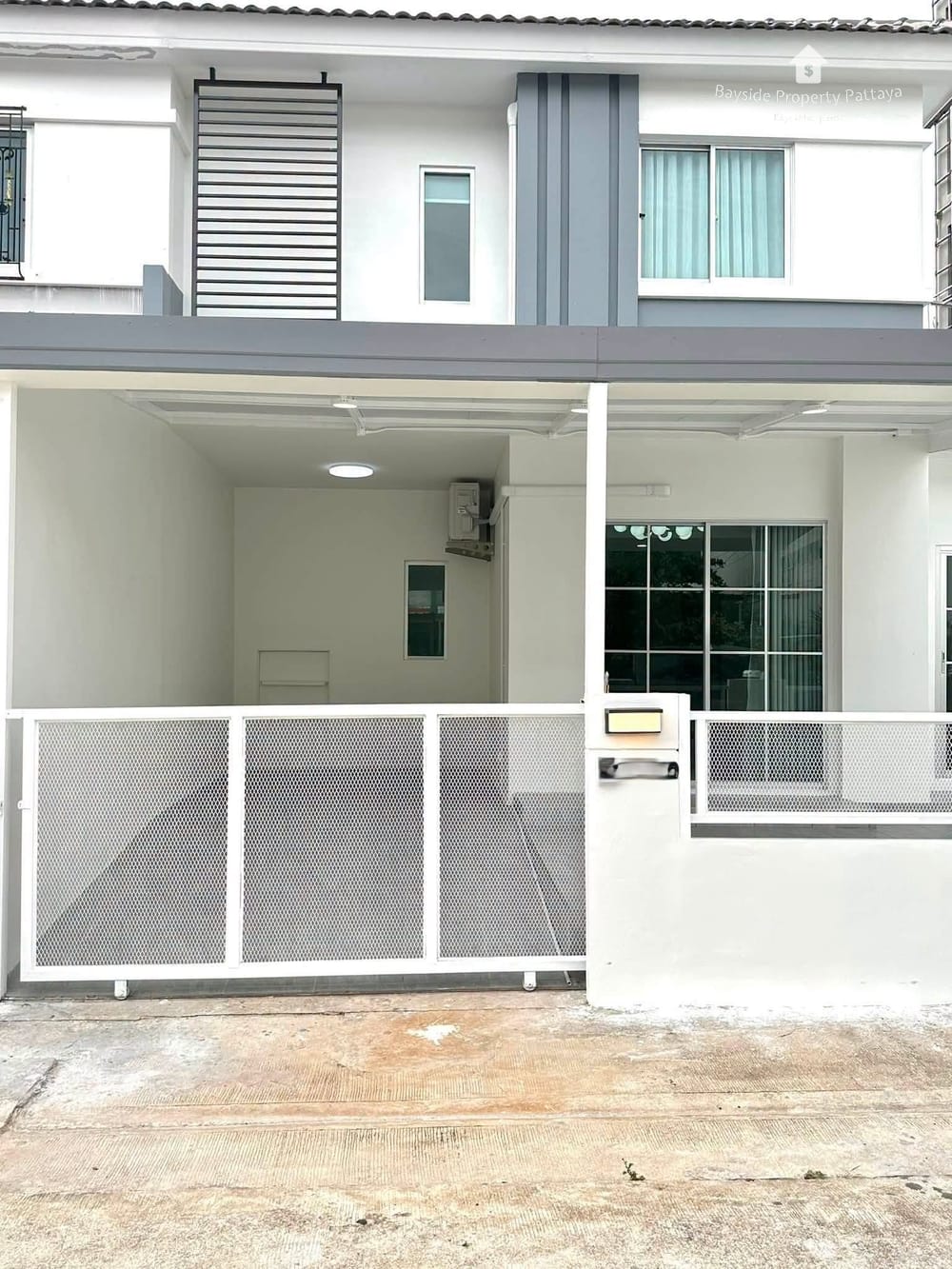 spacious-3-bedroom-detached-house-for-sale-in-bann-pruksa-boonsampan-pattaya-city-view-and-air-conditioning-bpp-433 2
