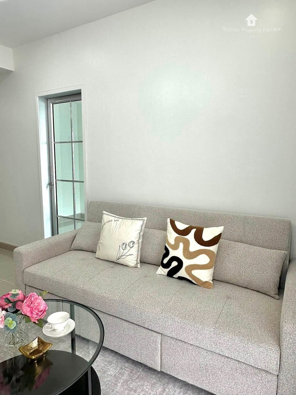 spacious-3-bedroom-detached-house-for-sale-in-bann-pruksa-boonsampan-pattaya-city-view-and-air-conditioning-bpp-433 6