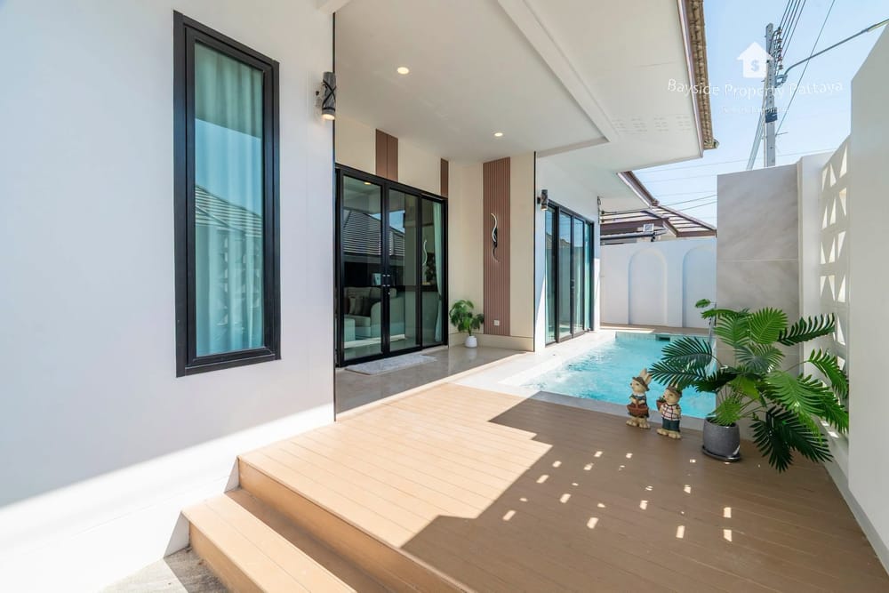 Spacious 3-Bedroom Villa for Sale in The Lake Huay Yai, East Pattaya 14