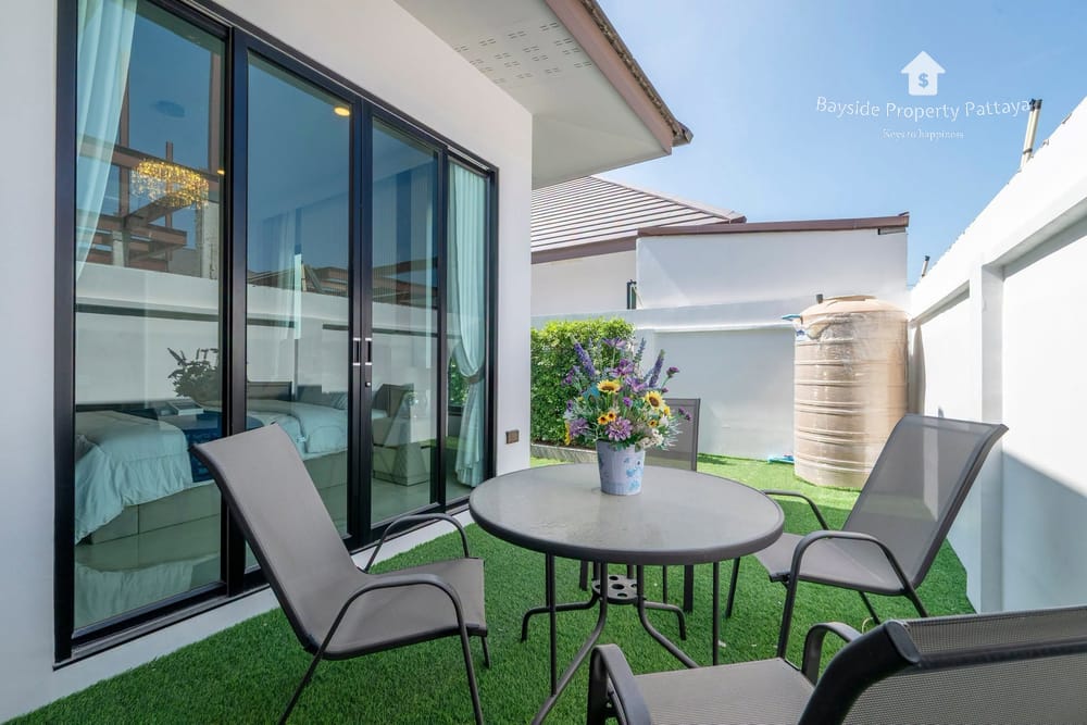 Spacious 3-Bedroom Villa for Sale in The Lake Huay Yai, East Pattaya 18