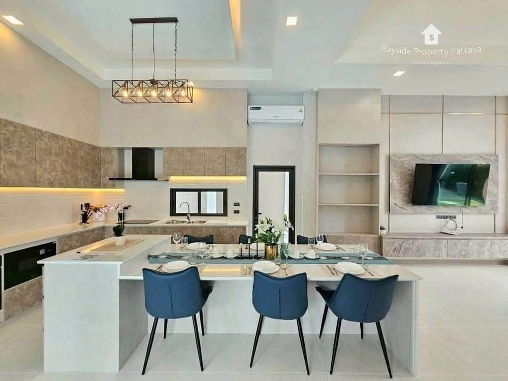 3-bedroom-pool-villa-for-sale-in-east-pattaya-with-air-conditioning-bpp-440 6