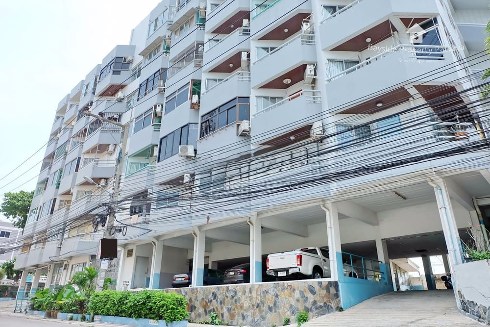 modern-1-bedroom-studio-for-sale-with-air-conditioning-in-pratumnak-pattaya-bpp-439 1