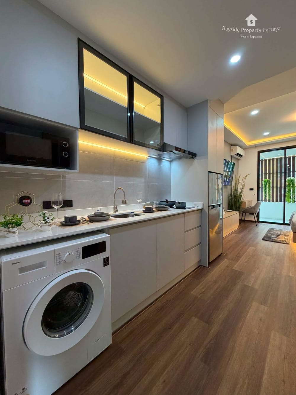 Modern 1-Bedroom Studio for Sale with Air Conditioning in Pratumnak, Pattaya 12