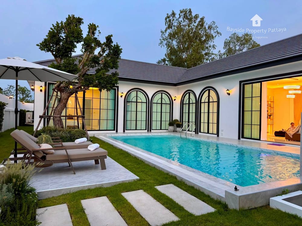 spacious-5-bedroom-pool-villa-for-sale-in-east-pattaya-pet-friendly-air-conditioned-bpp-438 1