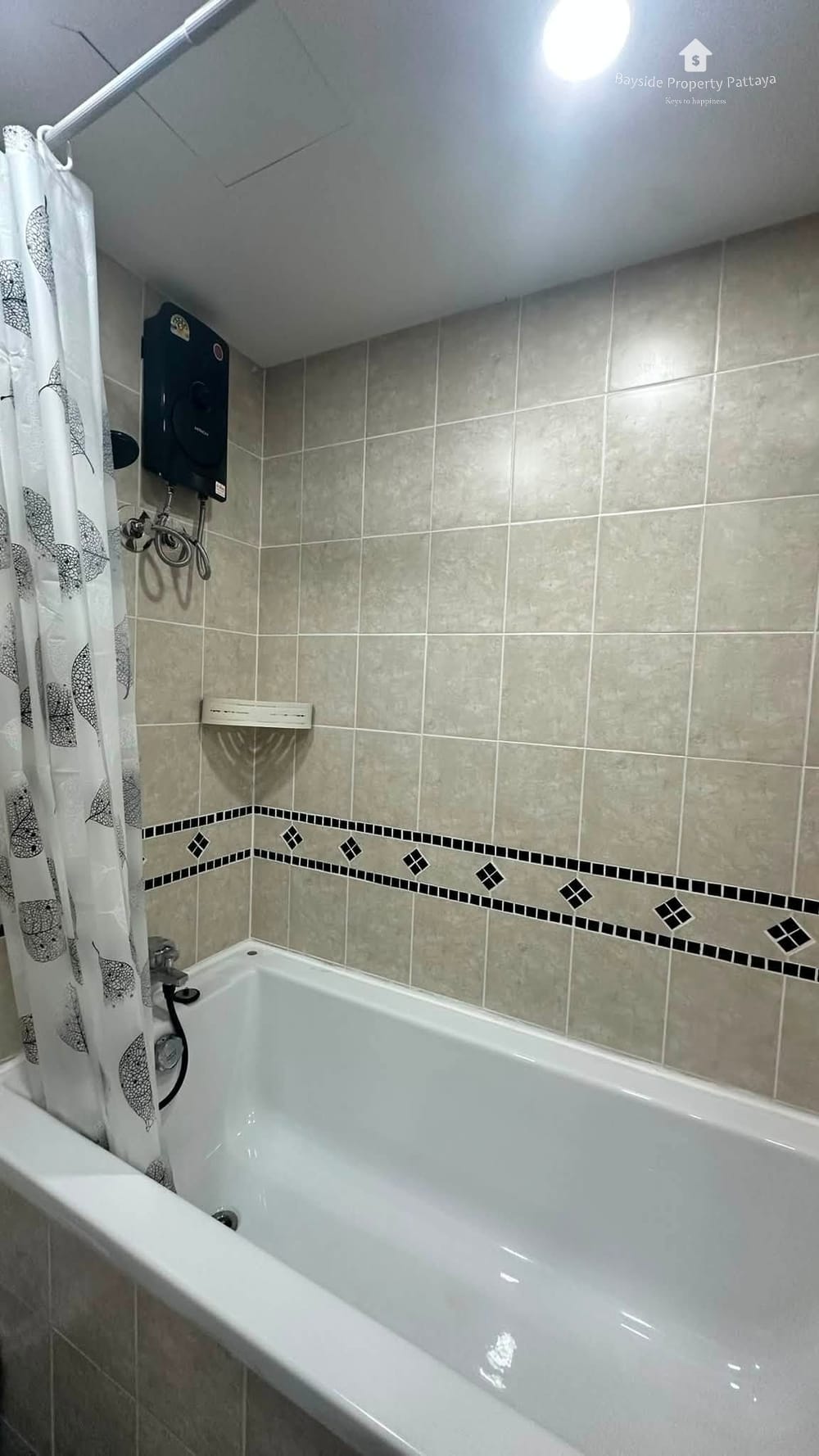 2-Bedroom Condo for Rent at Royal Hill Resort, Jomtien Pattaya with 24/7 Security 8