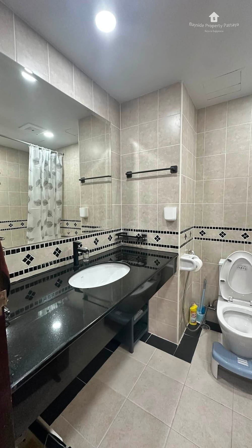 2-Bedroom Condo for Rent at Royal Hill Resort, Jomtien Pattaya with 24/7 Security 15