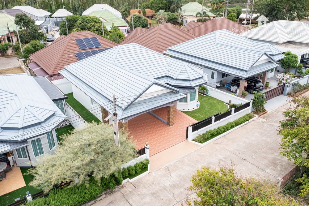 spacious-3-bedroom-detached-house-for-sale-in-nong-pla-lai-pattaya-city-view-bpp-436 2