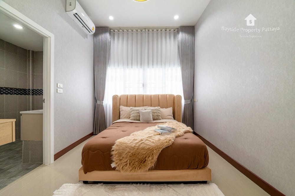 spacious-3-bedroom-detached-house-for-sale-in-nong-pla-lai-pattaya-city-view-bpp-436 6