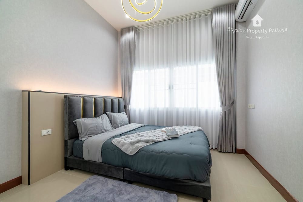 Продам 3-к. дом, 250м², 2/2 эт. в Nong Pla Lai, Pattaya - City View 13