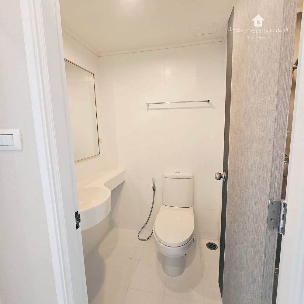 Pet-Friendly 1-Bedroom Condo for Sale in Lumpini Park Beach Jomtien, Pattaya - Air Conditioner Included 11