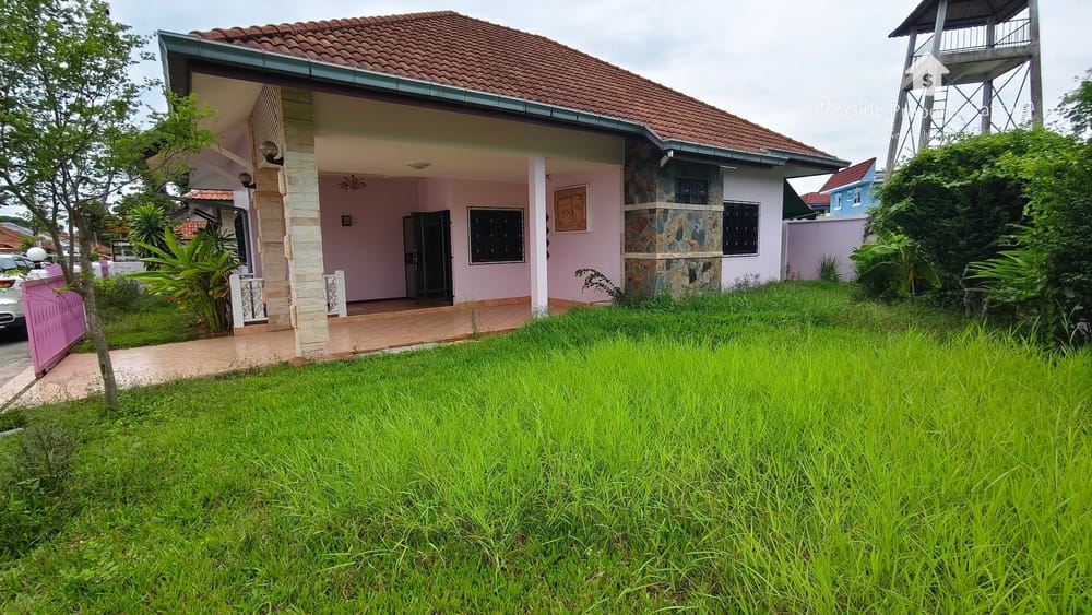 Modern 2-Bedroom Detached House with City View in East Pattaya - 24/7 Security 2