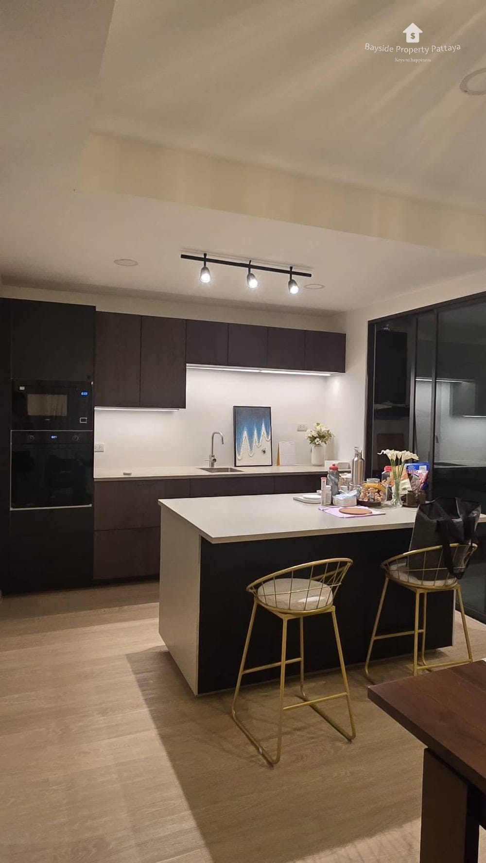 Spacious 4-Bedroom Villa for Rent in Nong Pla Lai, Pattaya with Air Conditioning 15