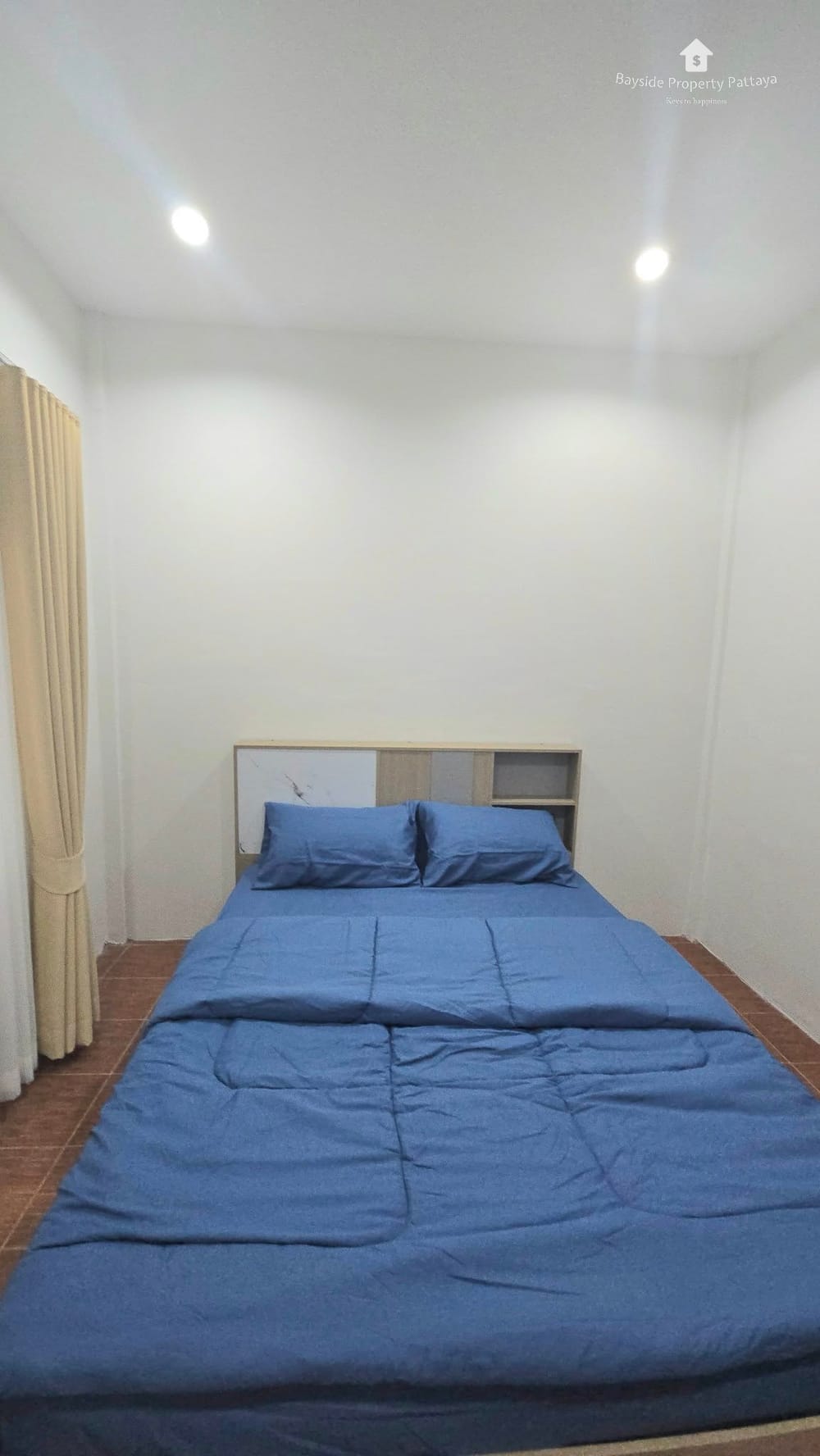 Reihenhaus mit 2 Schlafzimmern in Na Kluea, Pattaya inkl. Klimaanlage zu verkaufen 21