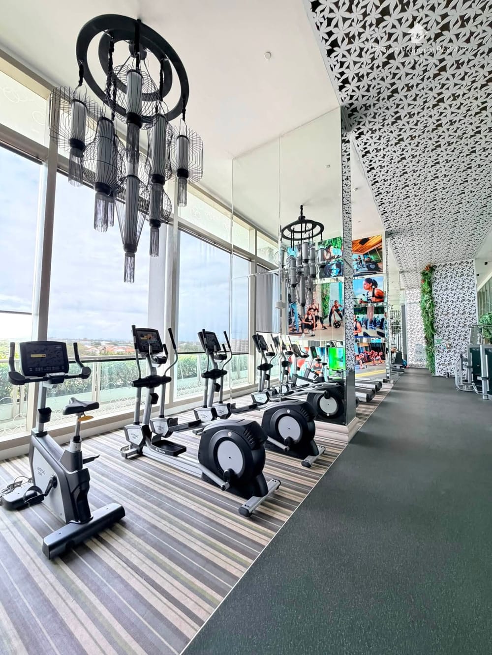 1 Bedroom Sea View Condo for Sale and Rent at The Riviera Jomtien, Pattaya 11
