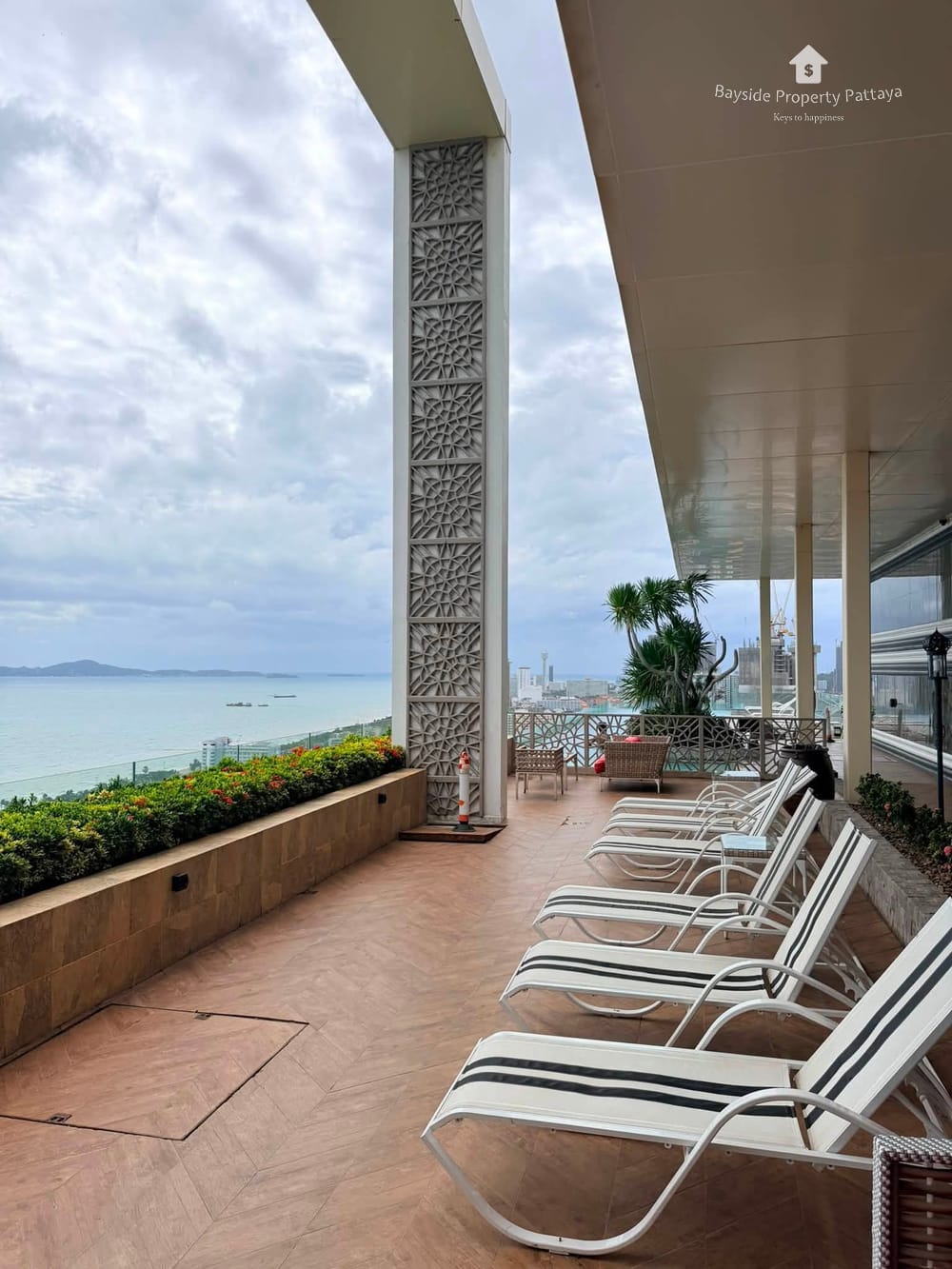 1 Bedroom Sea View Condo for Sale and Rent at The Riviera Jomtien, Pattaya 15
