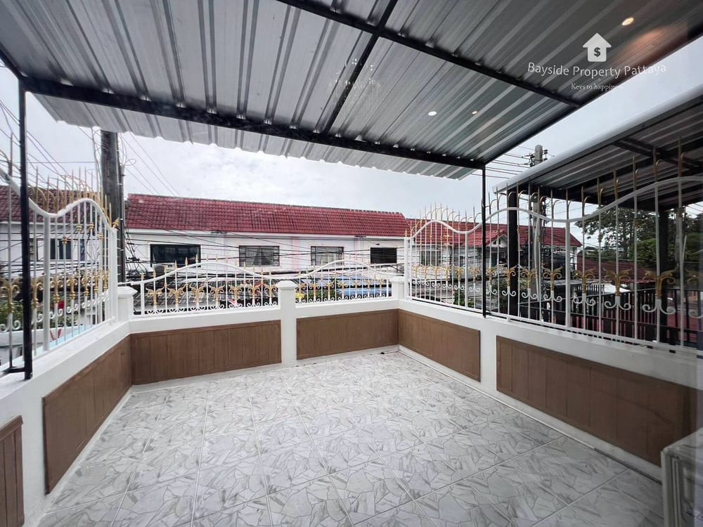 2-Bedroom Townhouse for Sale in Pet-Friendly East Pattaya 6