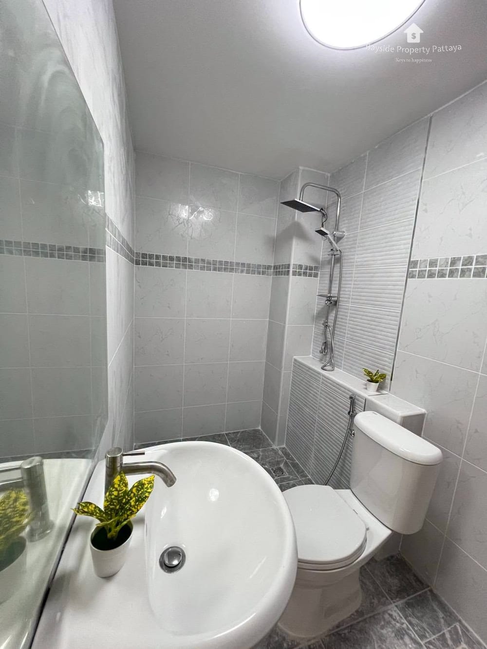 2-Bedroom Townhouse for Sale in Pet-Friendly East Pattaya 8