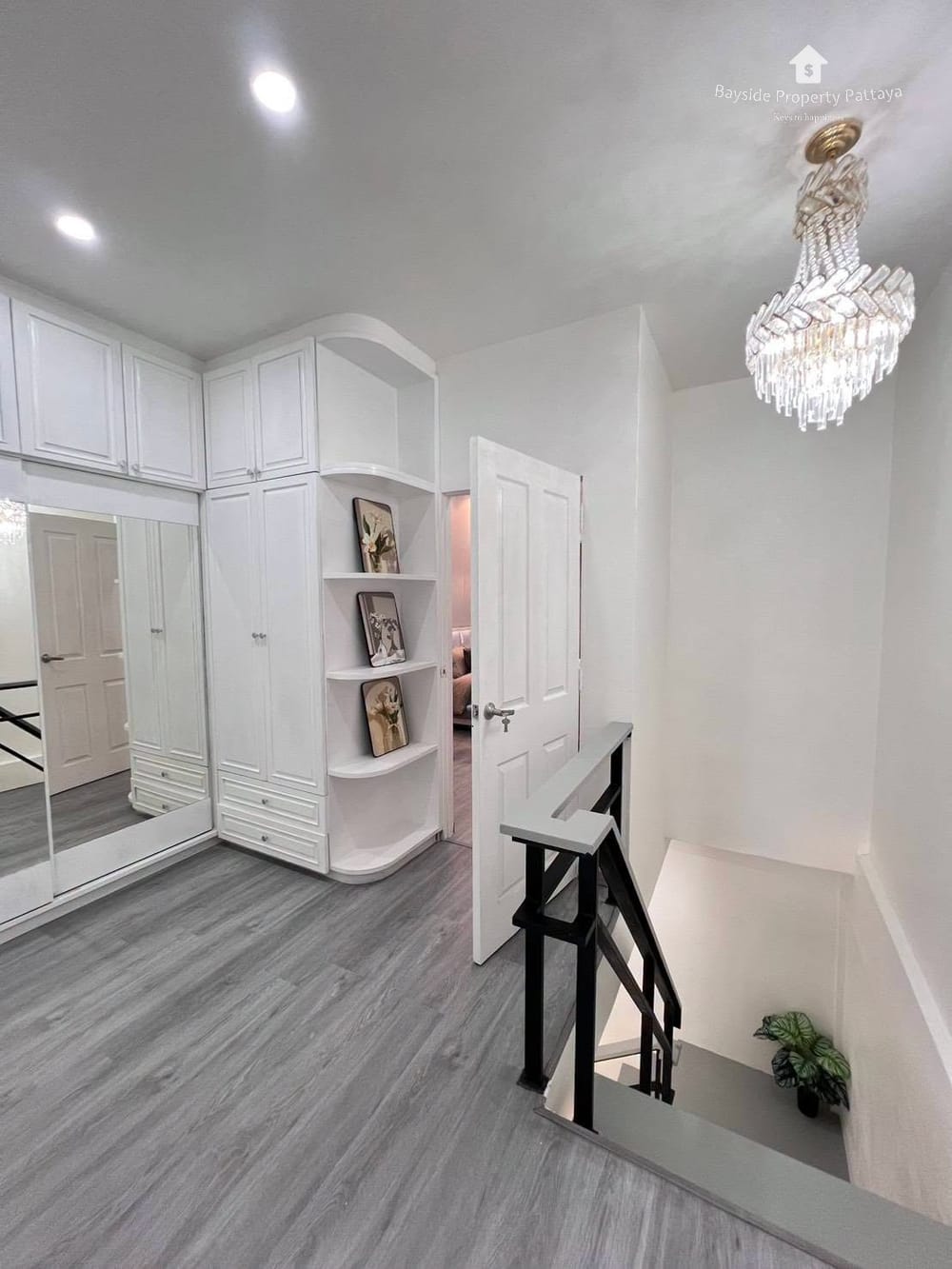 2-Bedroom Townhouse for Sale in Pet-Friendly East Pattaya 9