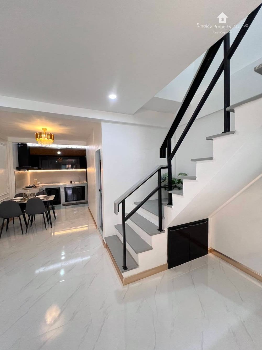 2-Bedroom Townhouse for Sale in Pet-Friendly East Pattaya 20