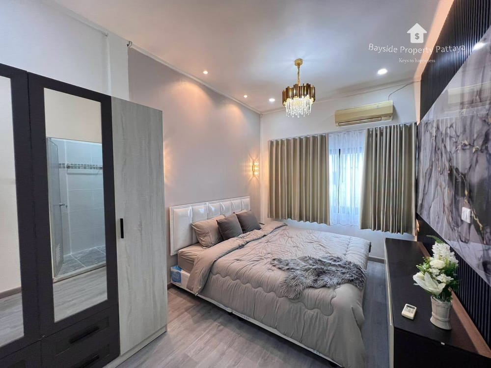 2-Bedroom Townhouse for Sale in Pet-Friendly East Pattaya 24