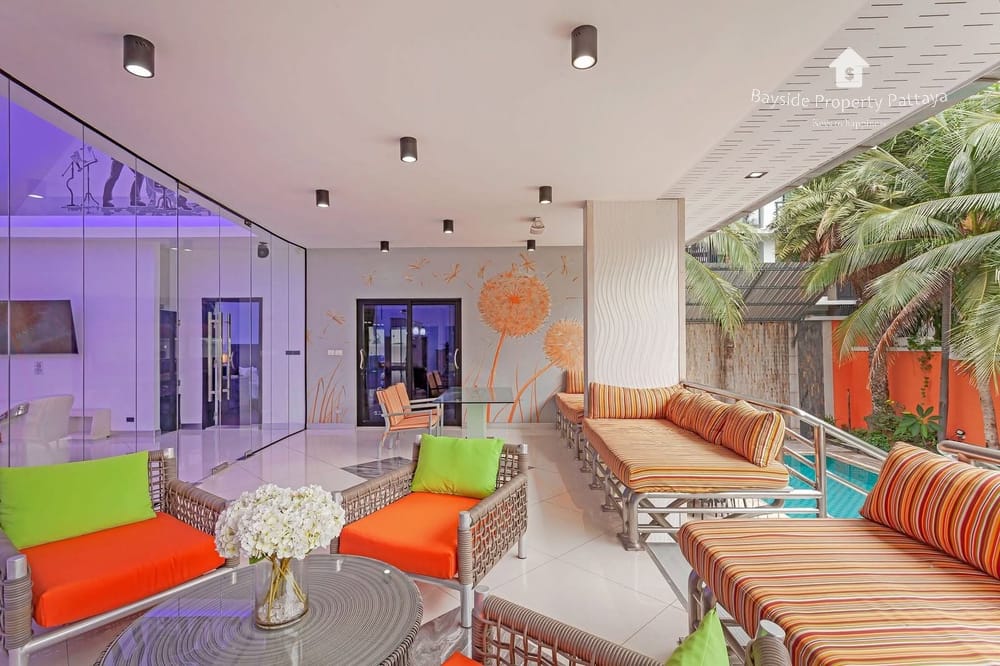 Spacious 4-Bedroom Pool Villa with City View in Pratumnak, Pattaya - For Sale and Rent 25