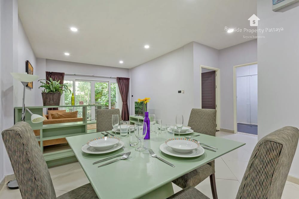 Klimatisiertes Apartment in Pratumnak, Pattaya zu verkaufen und zu vermieten – Haustiere erlaubt 3