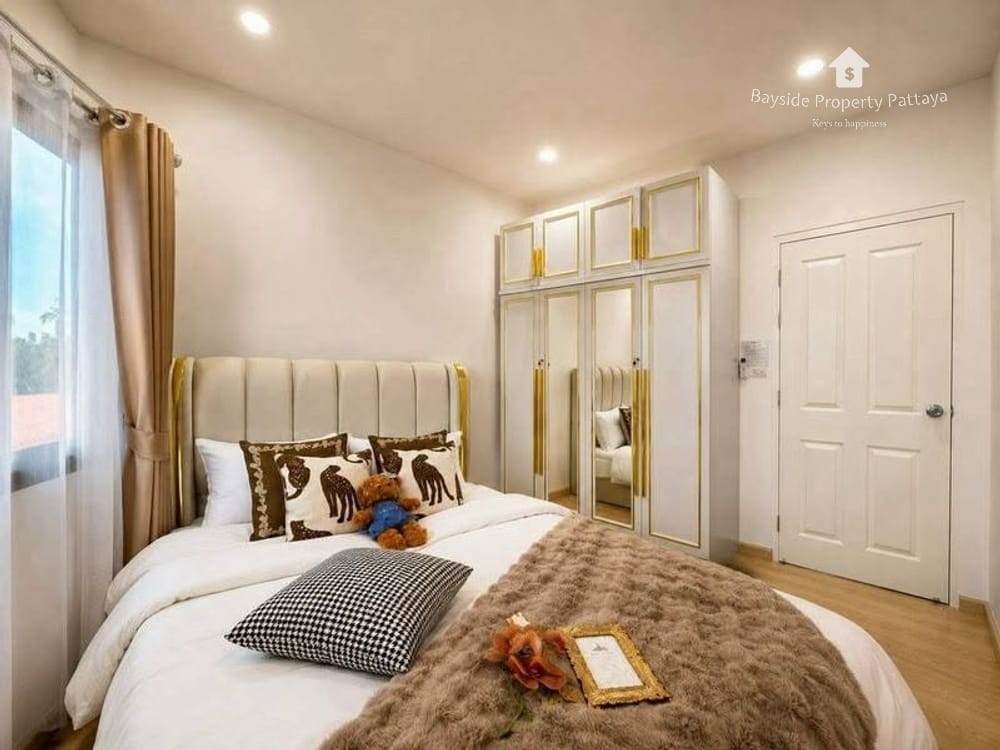 Сдам 4-к. таунхаус, 300м², ЖК Na Kluea, 3/4 эт. 11