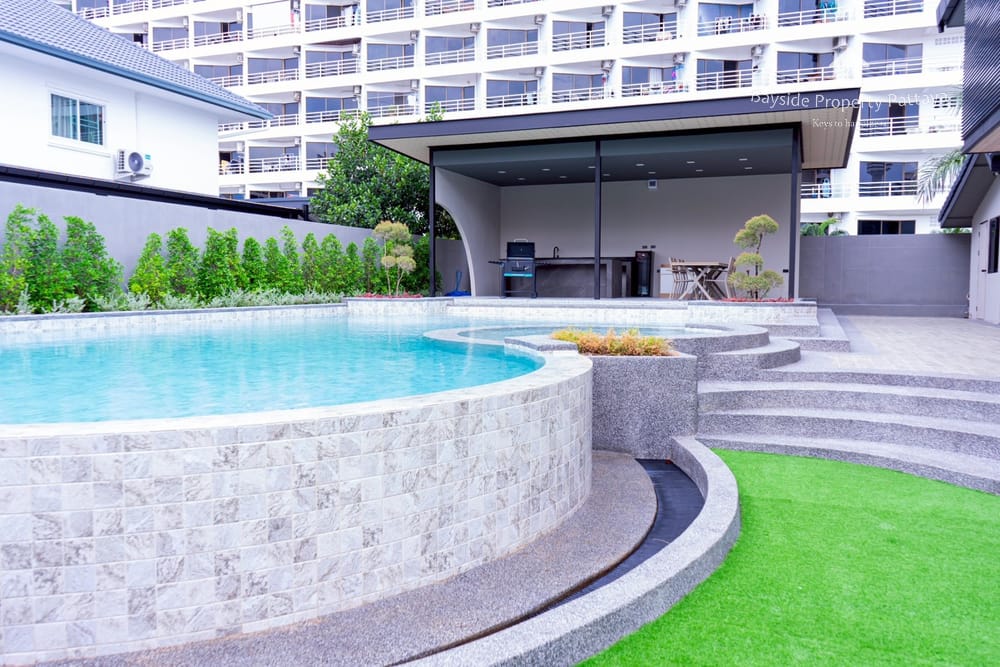 Сдаю 3-к. дом, 150м², на участке 4 сот., Jomtien 2