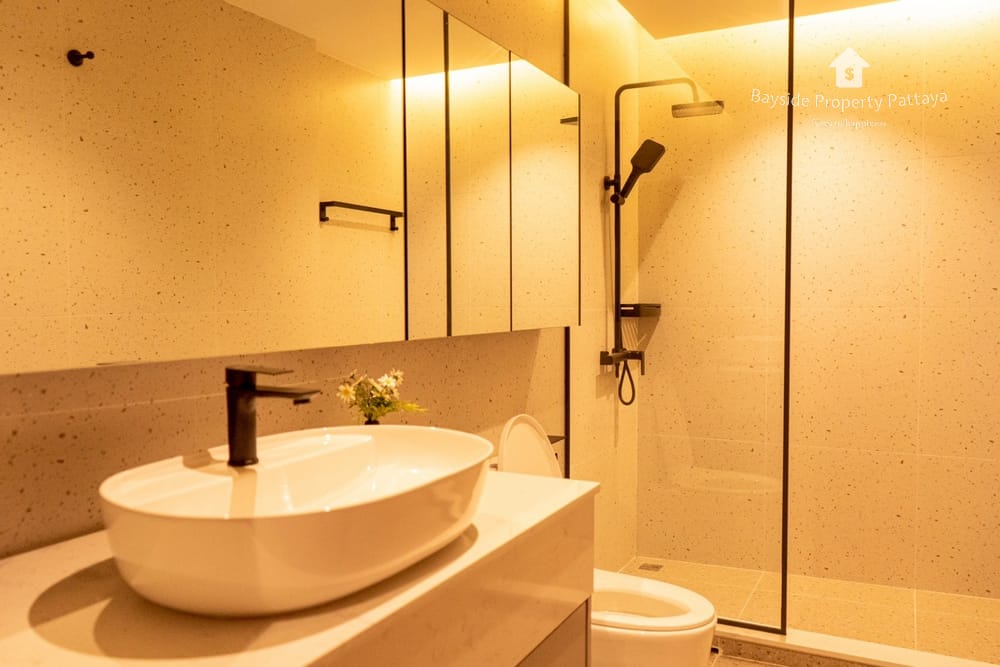 Сдаю 3-к. дом, 150м², на участке 4 сот., Jomtien 13
