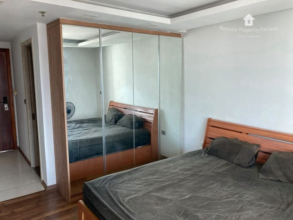 The Peak Towers: Studio-Apartment mit Meerblick in Pratumnak 4