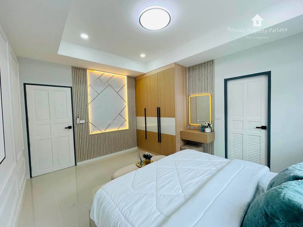 ขาย 3 ห้องนอน พูลวิลล่า ใน พัทยาตะวันออก, พัทยา 7