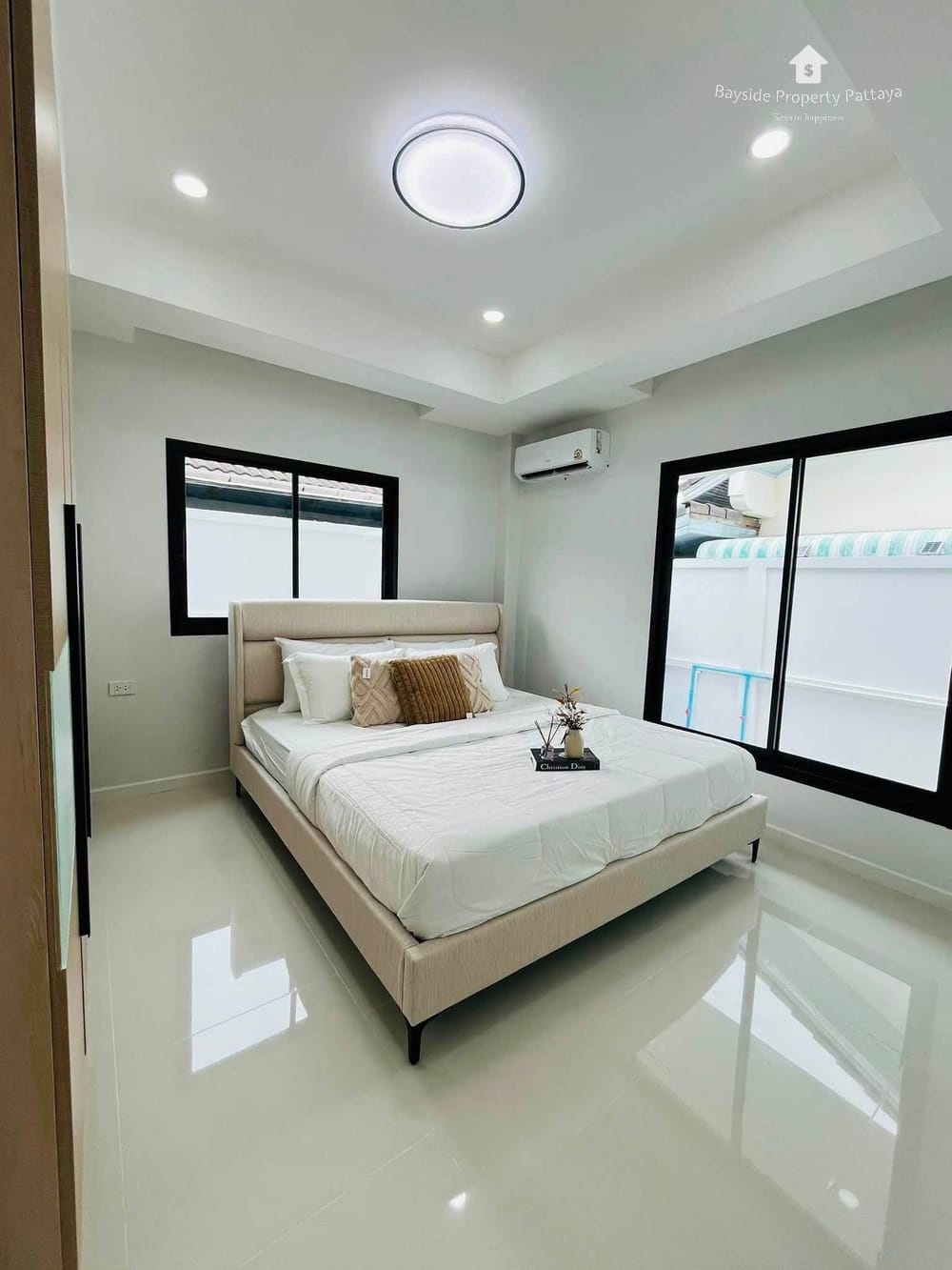 ขาย 3 ห้องนอน พูลวิลล่า ใน พัทยาตะวันออก, พัทยา 9