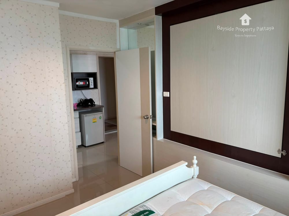 Beachfront 1-Bedroom Condo for Rent at Lumpini Park Beach Jomtien, Pattaya 10