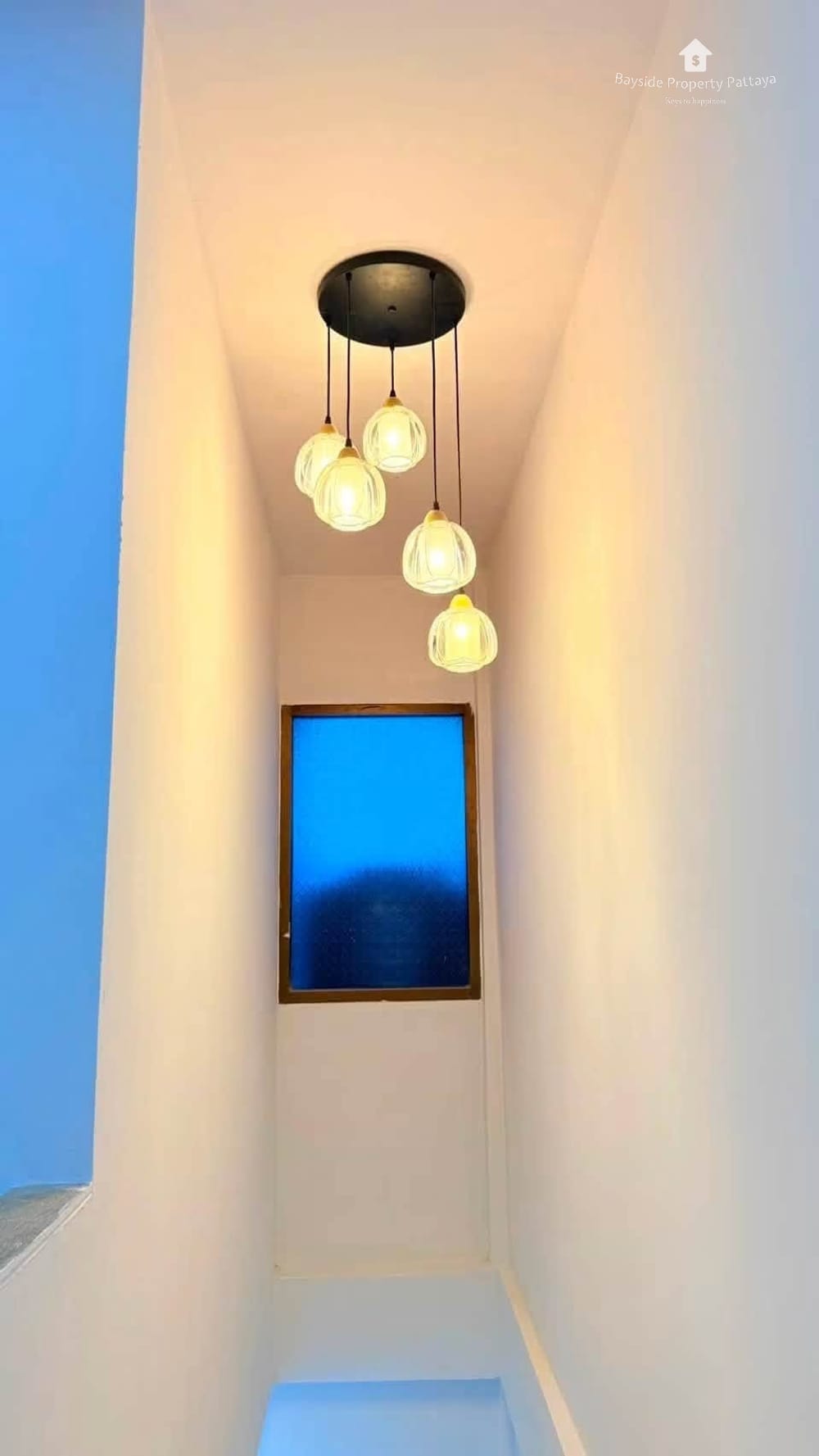 Продаю 3-к. таунхаус, 200м², 2/2 эт. 9