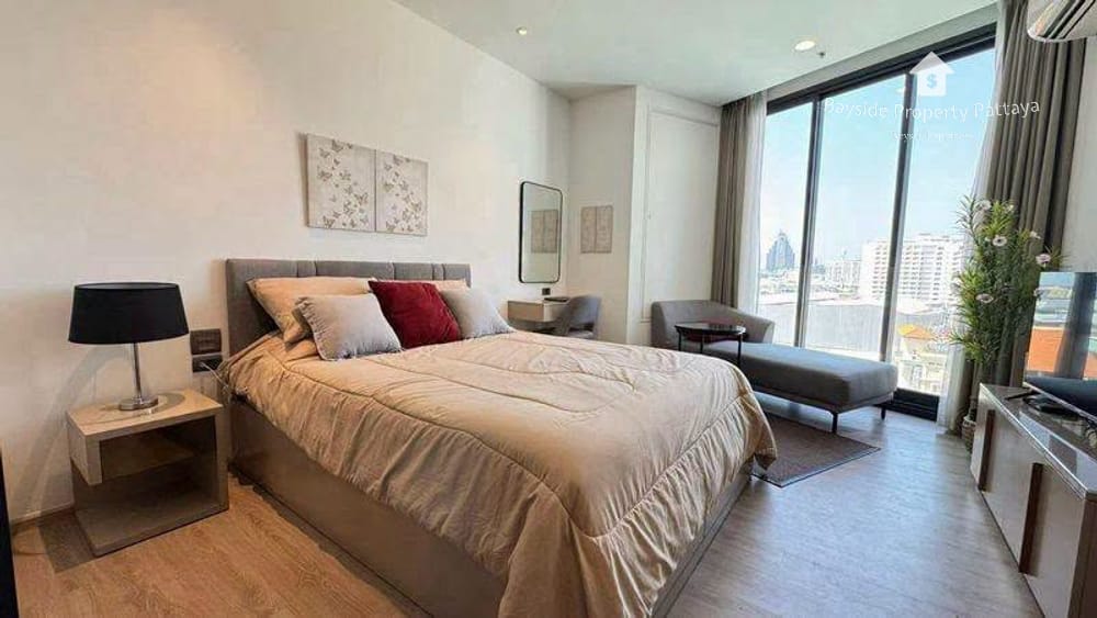 Edge Central Pattaya: Exklusive 1-Zimmer-Wohnung mit Meerblick und 24/7 Sicherheit 2