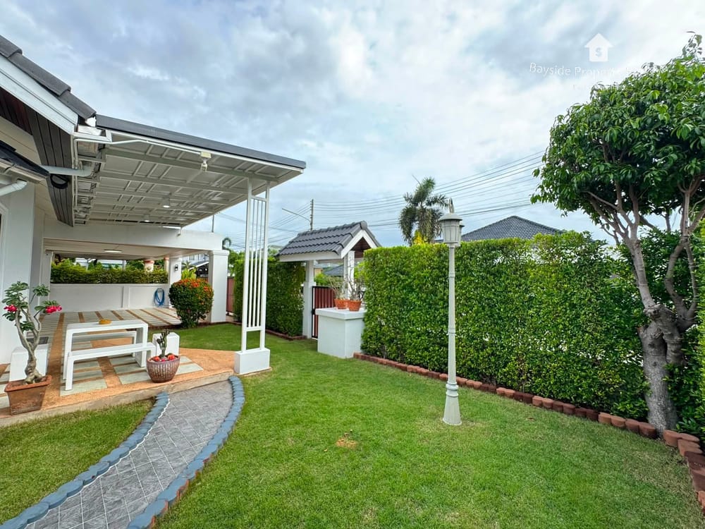 3-Bedroom Detached House with 24/7 Security at The Siam Place Pool Villa, East Pattaya 9