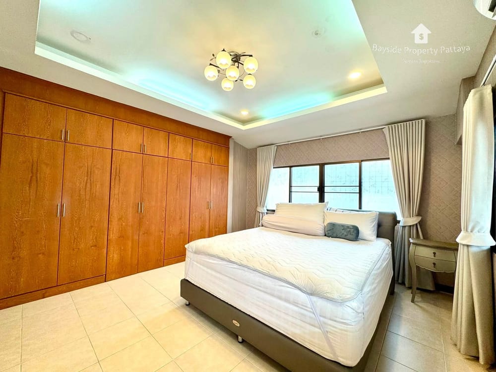 3-Bedroom Detached House with 24/7 Security at The Siam Place Pool Villa, East Pattaya 13