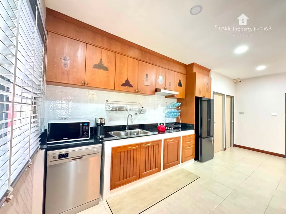 3-Bedroom Detached House with 24/7 Security at The Siam Place Pool Villa, East Pattaya 18