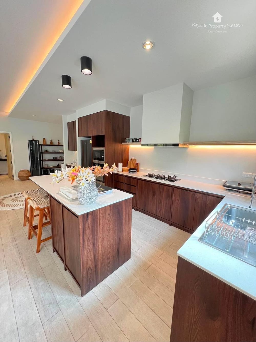 3-Bedroom Pool Villa for Sale and Rent in Panalee Banna Village, East Pattaya 29