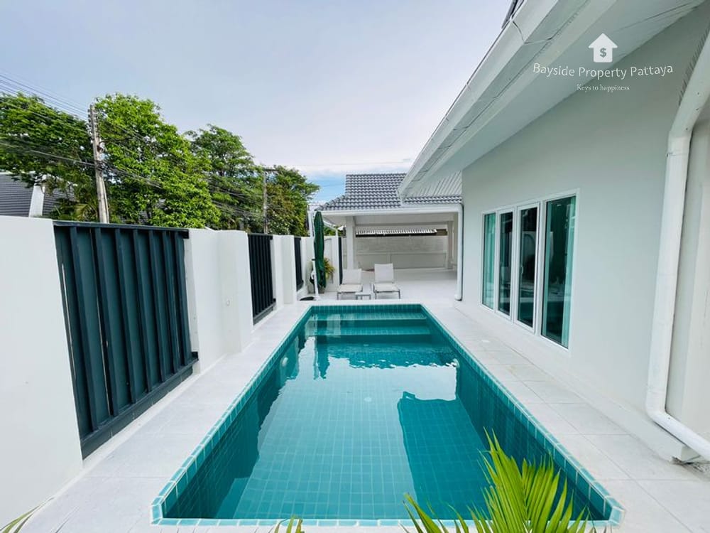 Spacious 4-Bedroom Pool Villa for Sale and Rent in East Pattaya 20