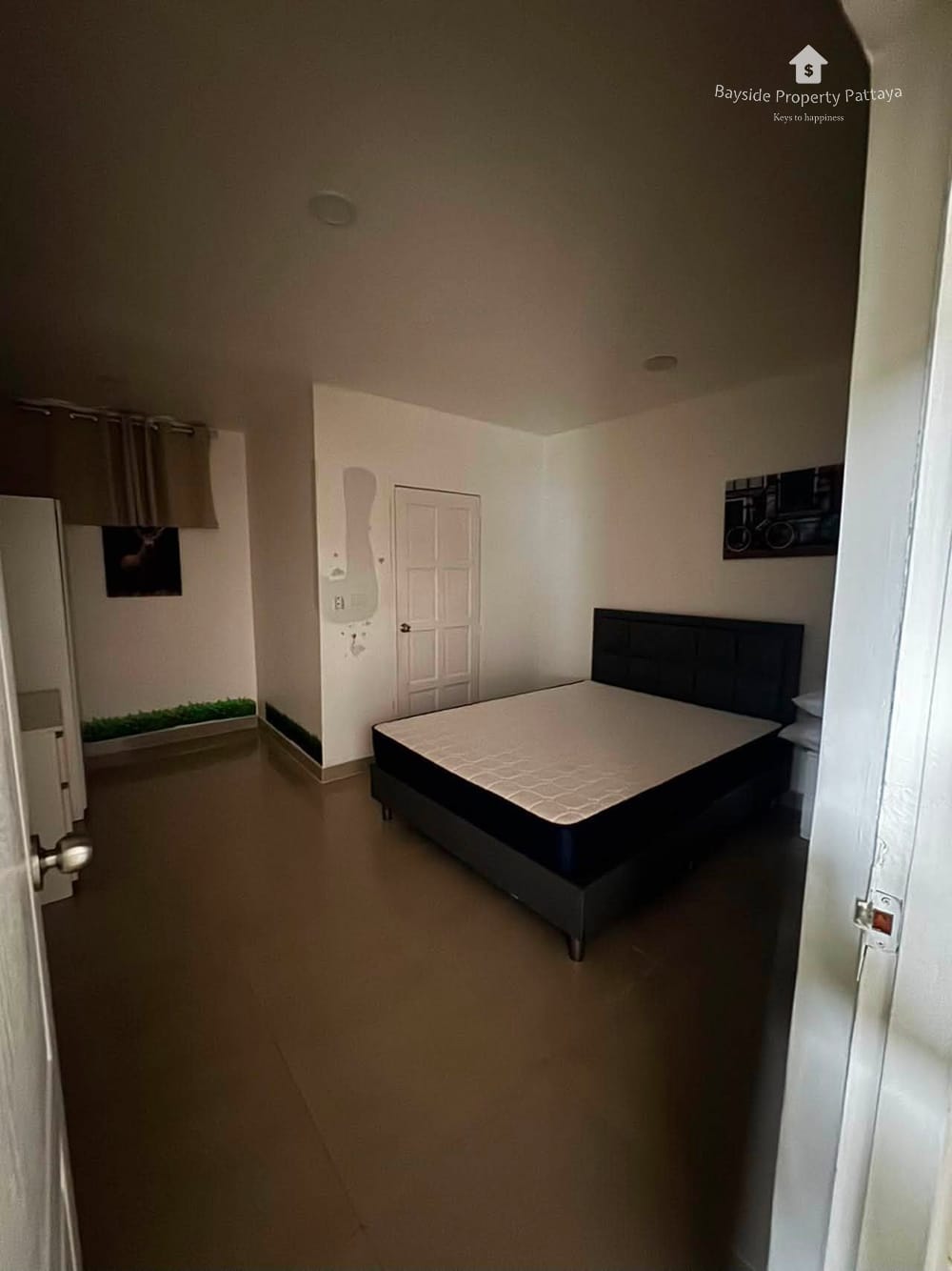 Pattaya City: Geräumige Poolvilla mit 5 SZ und Stadtblick zu verkaufen 9