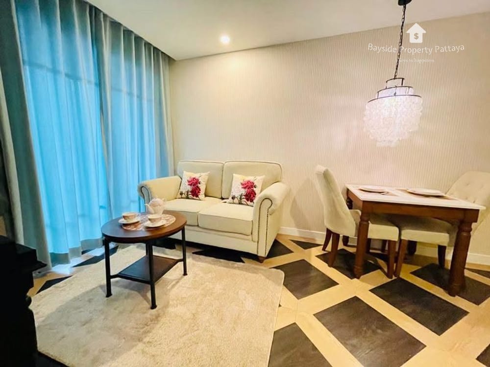 1-Bedroom Condo for Sale at Espana Condo Resort Pattaya in Jomtien 2