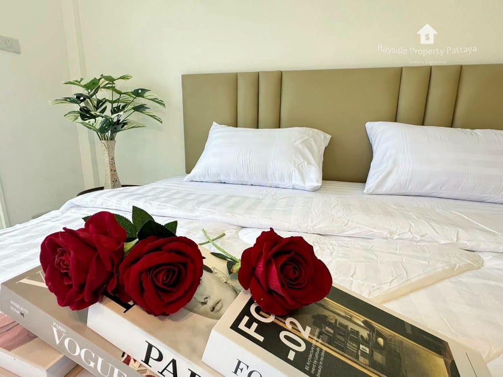 Pet-Friendly 2-Bedroom Townhouse with Air Conditioning in East Pattaya 17