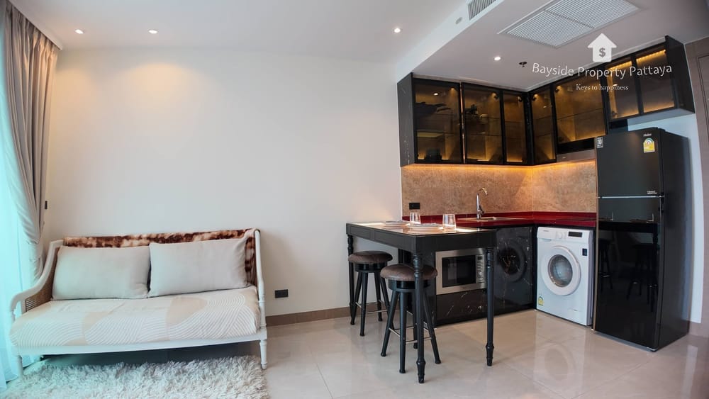 Modern 1-Bedroom Condo for Sale and Rent at The Riviera Ocean Drive, Jomtien 2