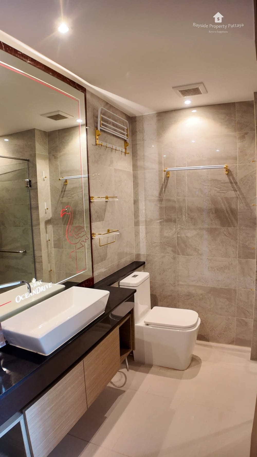 Modern 1-Bedroom Condo for Sale and Rent at The Riviera Ocean Drive, Jomtien 5